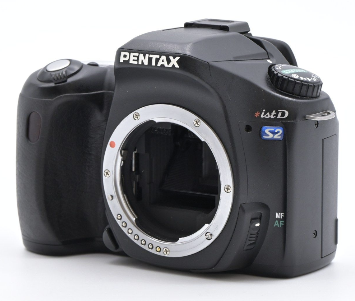 Ricoh / Pentax *ist DS2