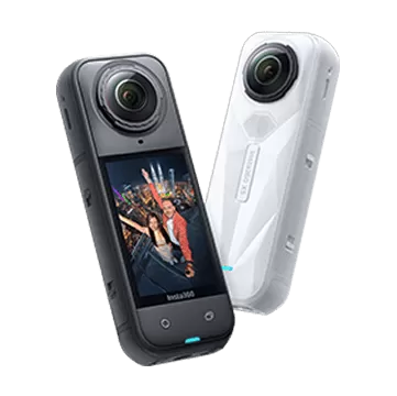 Insta360 X5
