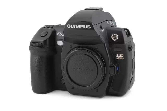 OM System E-3