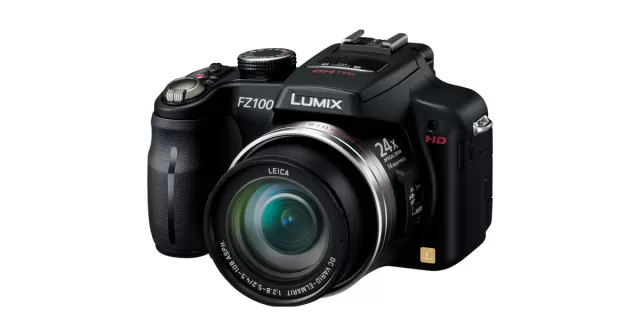 Panasonic Lumix DMC-FZ100