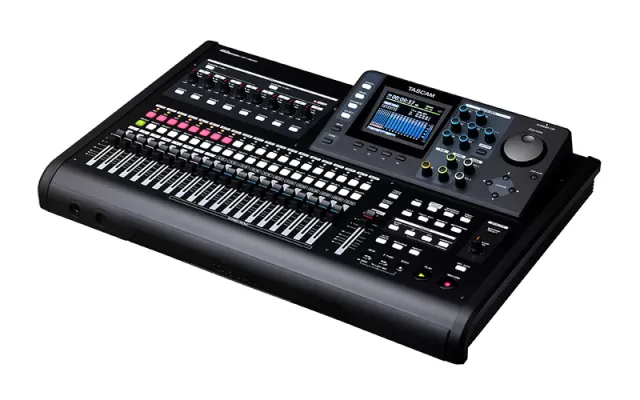 TASCAM DP-32SD