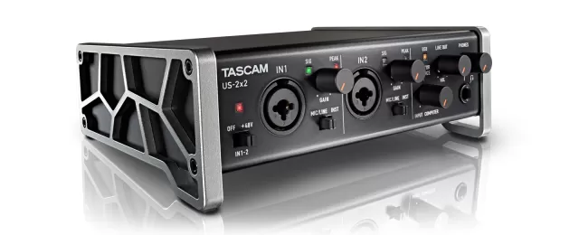 TASCAM US-2x2